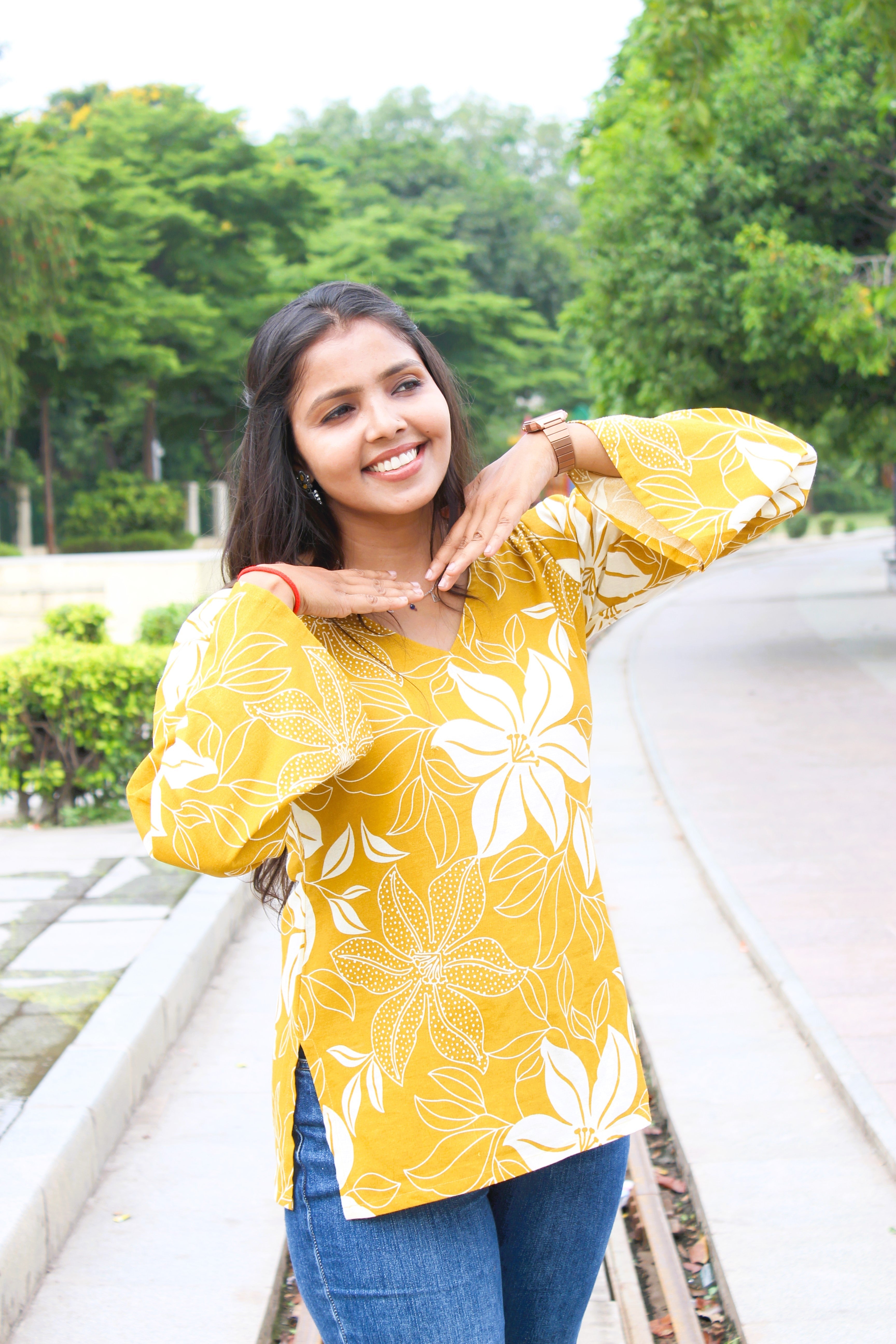 Sonpari Full Sleeves Floral Print Top