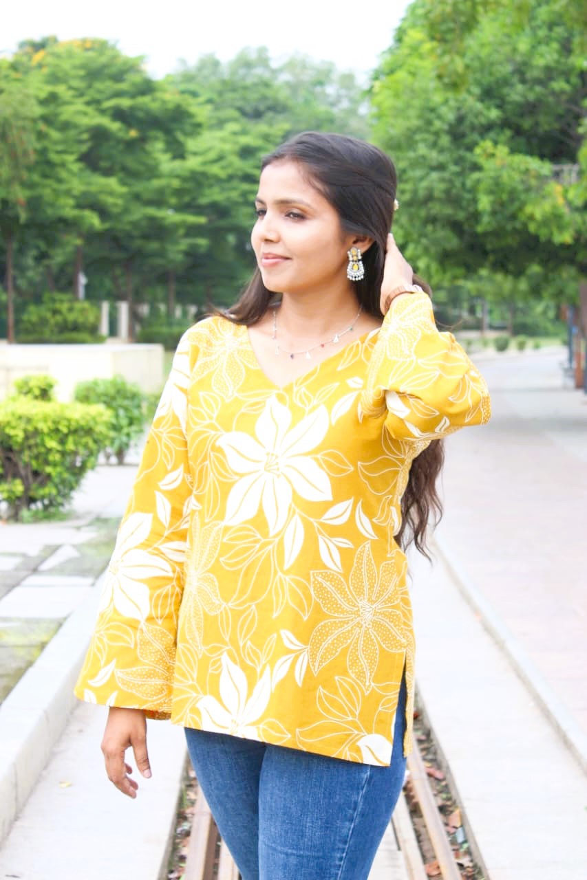 Sonpari Full Sleeves Floral Print Top