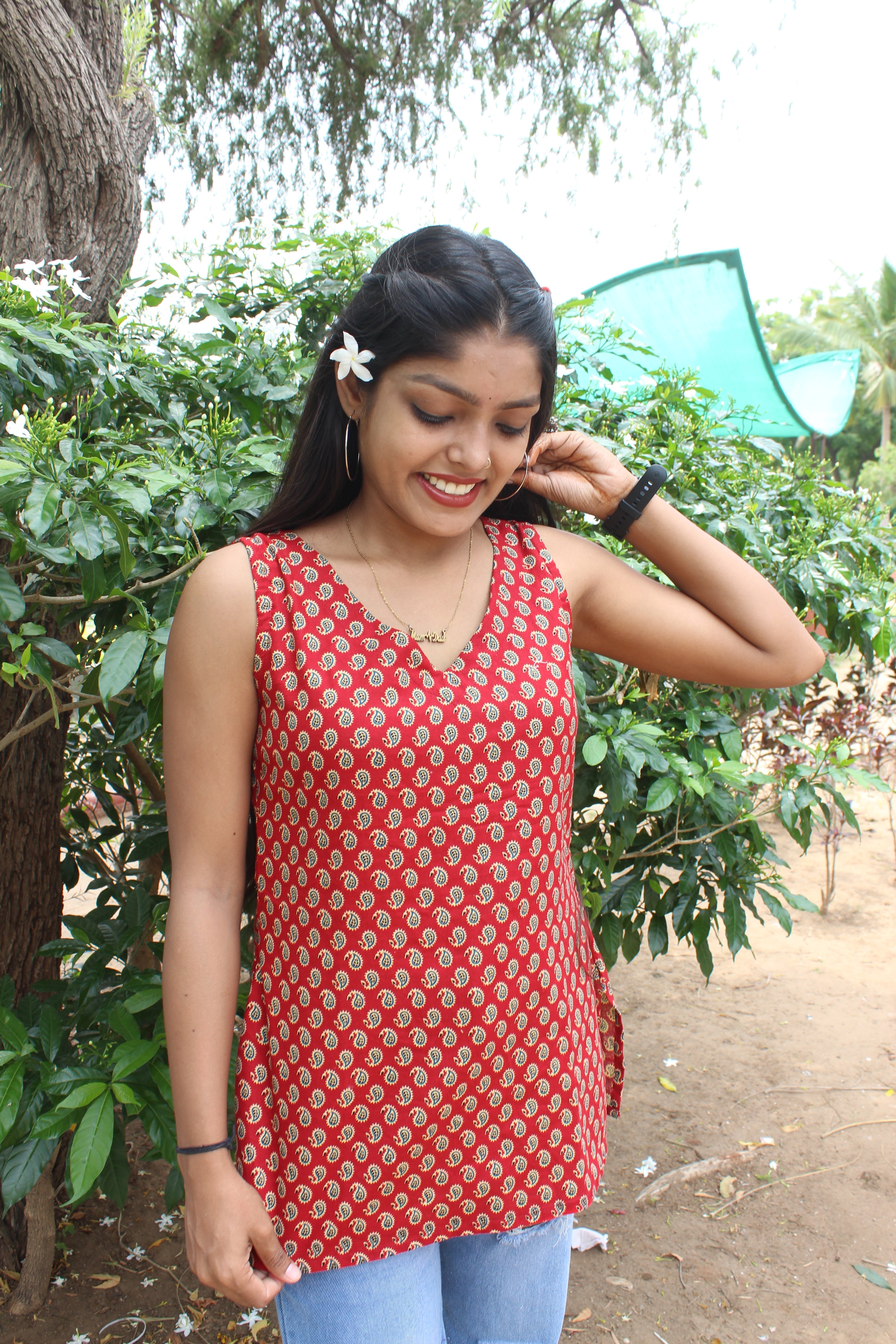Desi Chic Paisley Printed Sleeveless Top